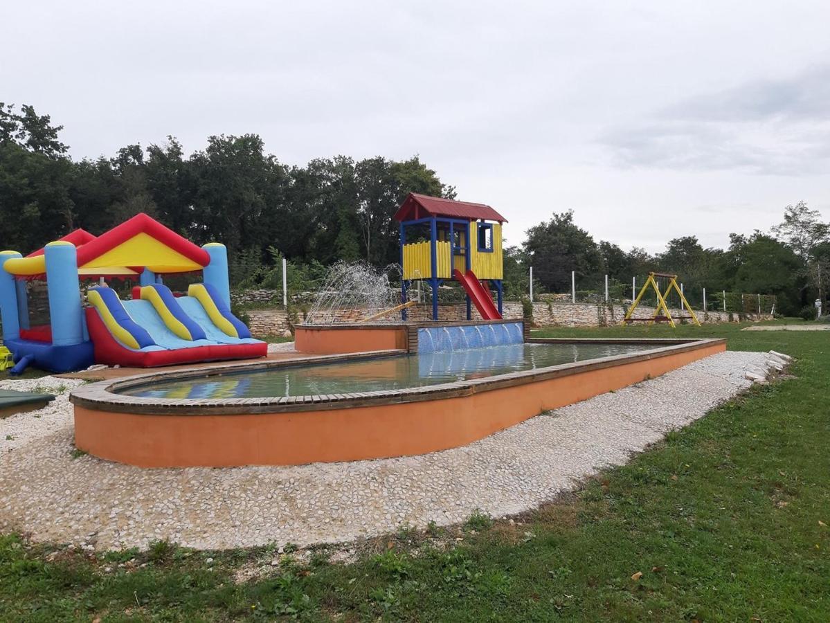 Holiday Park Village Jelovci Kringa Quarto foto