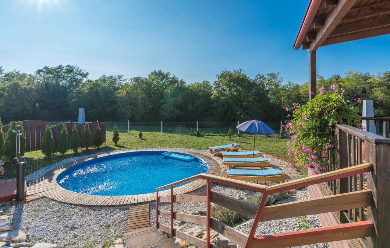 Holiday Park Village Jelovci Kringa Exterior foto