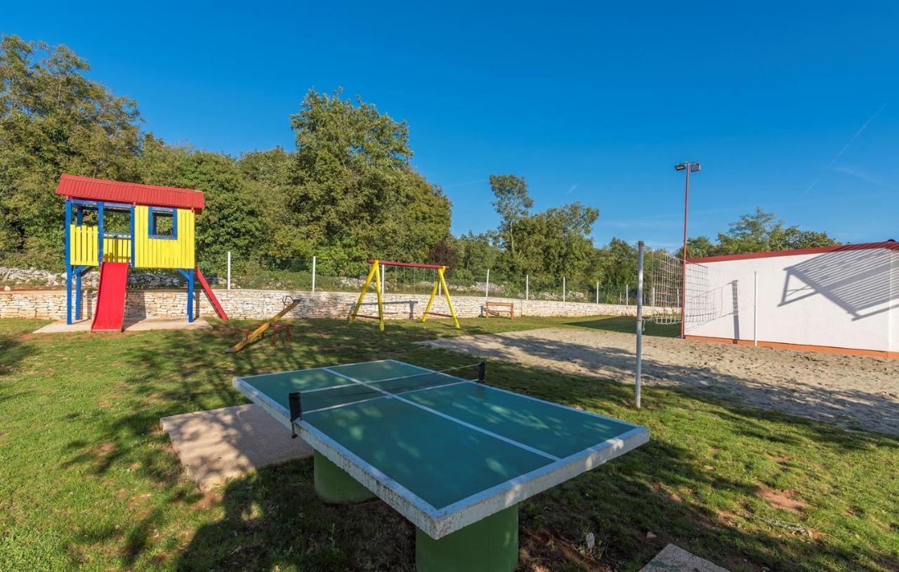 Holiday Park Village Jelovci Kringa Exterior foto