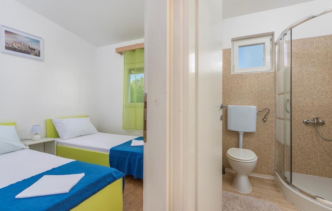 Holiday Park Village Jelovci Kringa Exterior foto
