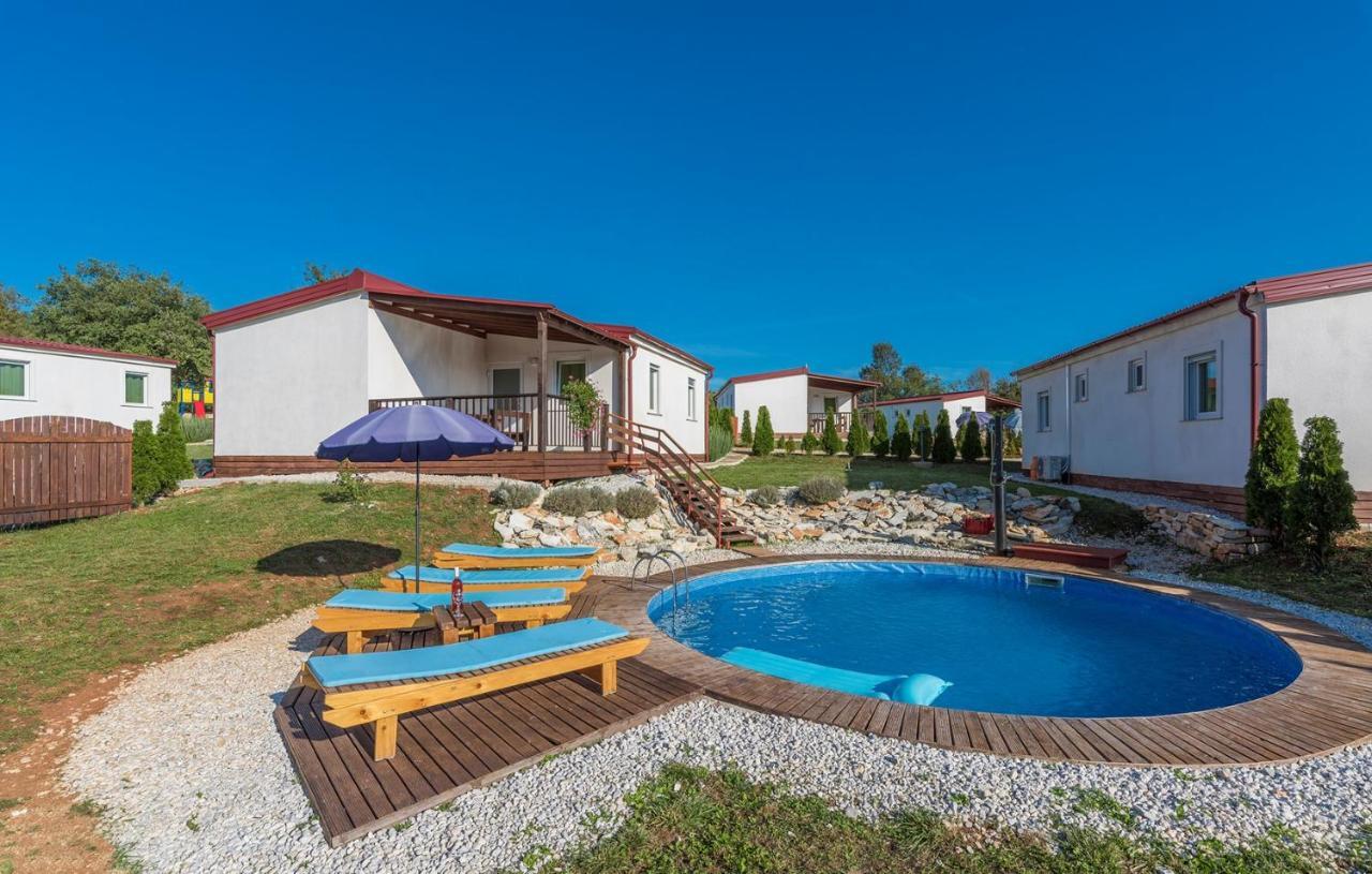 Holiday Park Village Jelovci Kringa Exterior foto