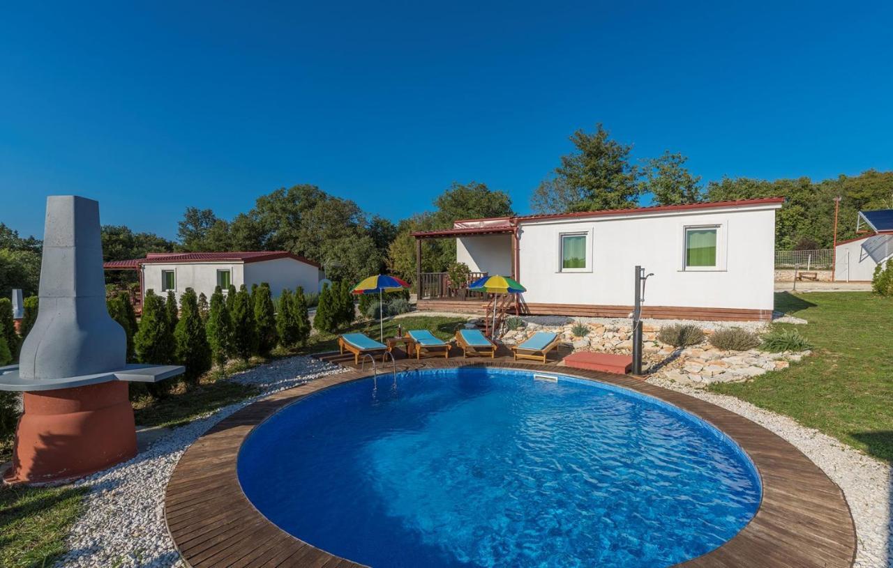 Holiday Park Village Jelovci Kringa Exterior foto